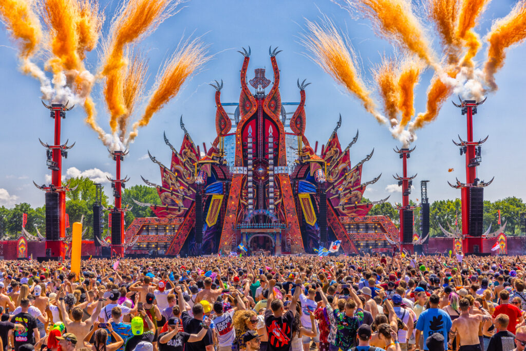 DEFQON.1, Biddinghuizen Picture Backbone International